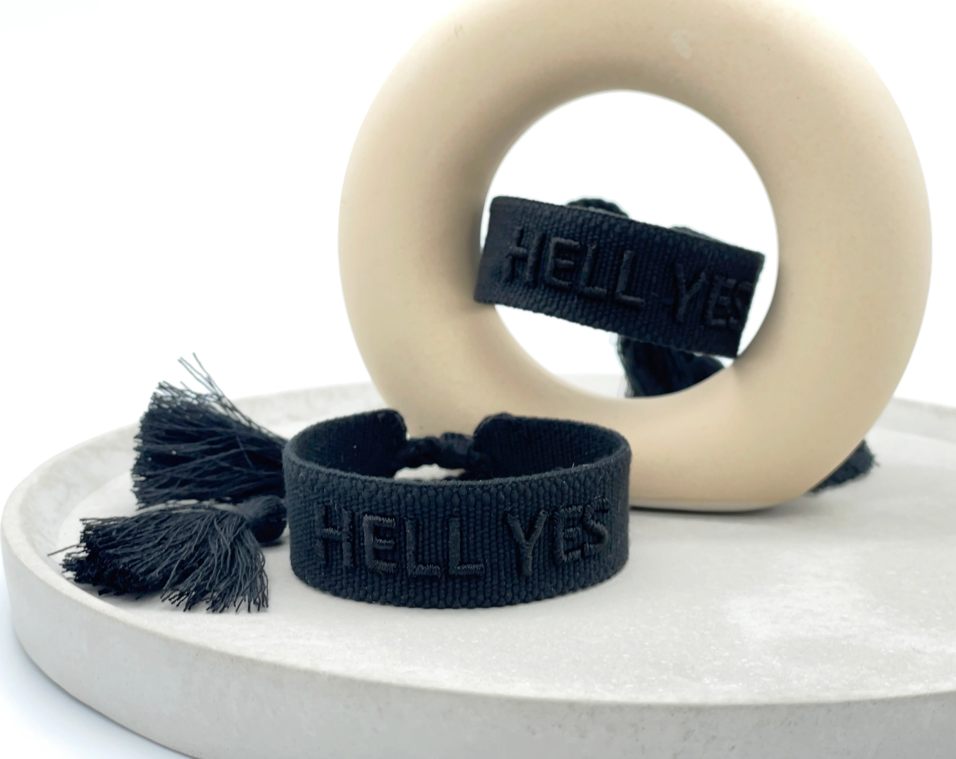 Statement-Armband "HELL YES!" - gewebt, bestickt – Bild 2