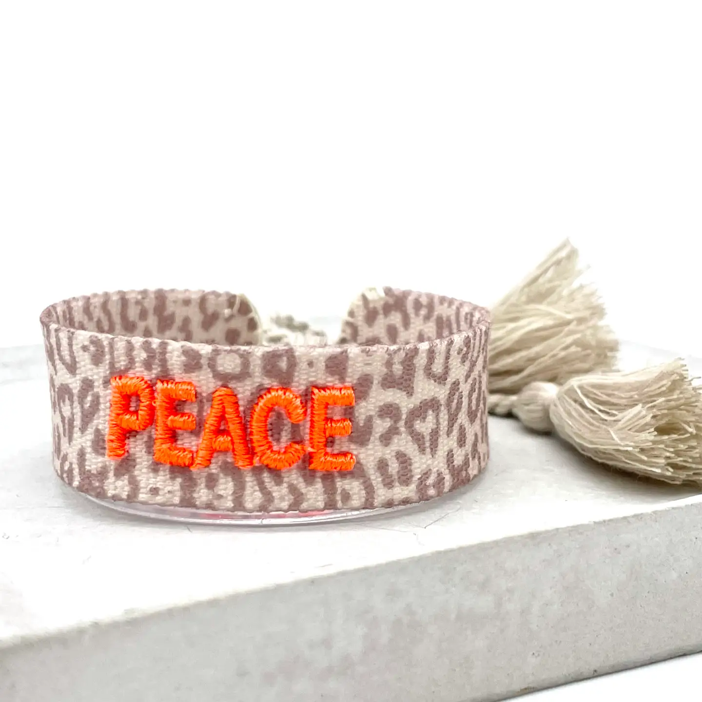 Statement-Armband "PEACE" - gewebt, bestickt – Bild 3